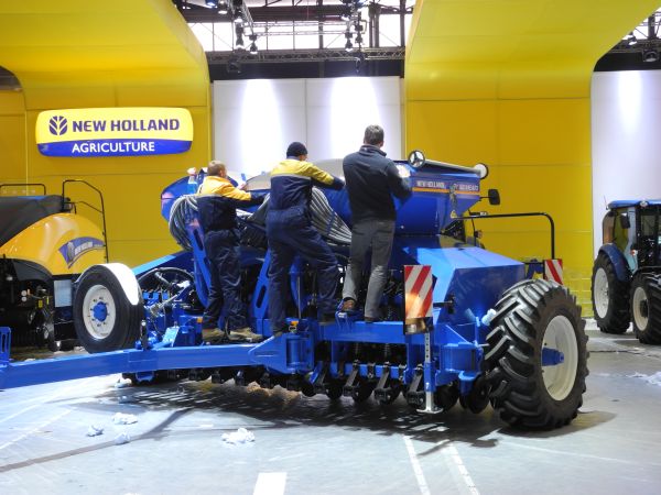 new holland semeato