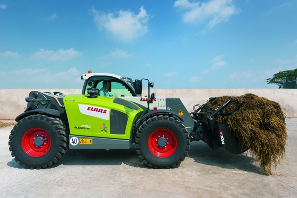 claas scorpion 2013 2