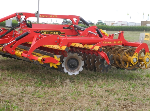 vaderstad carrier xl