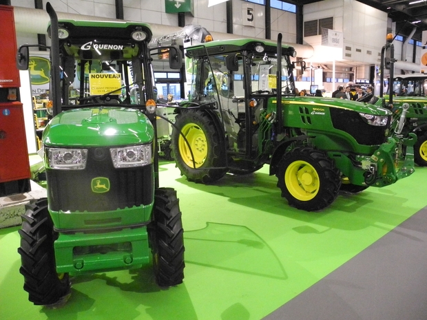 john deere 5gv